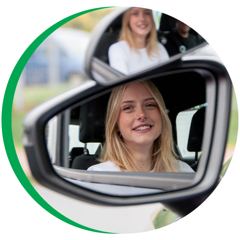 Praktische Fahrstunde mit dem Fahrschulauto der Fahrschule Dahlke in Sulzbach